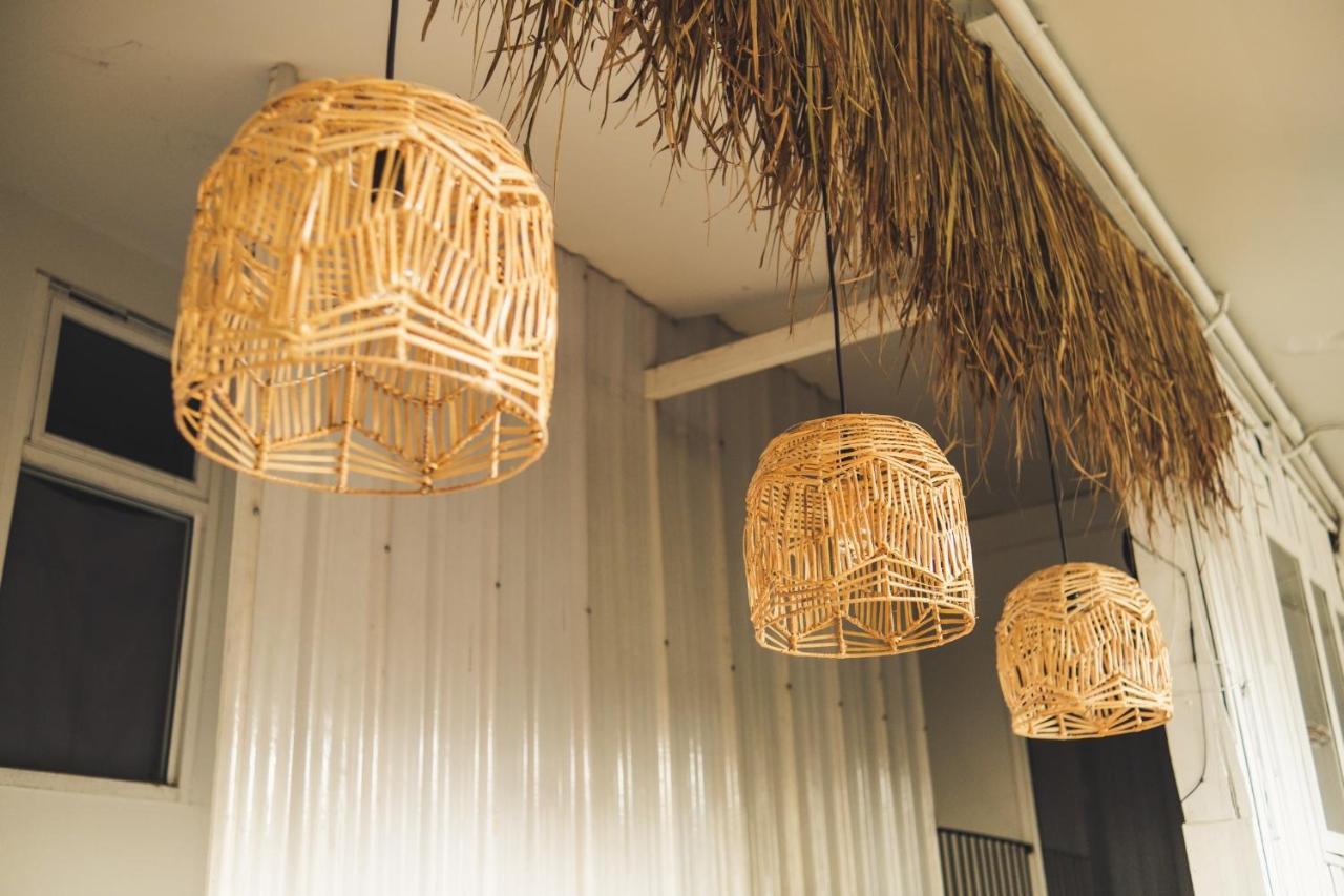 The Park Society Hostel Chiang Mai Bagian luar foto