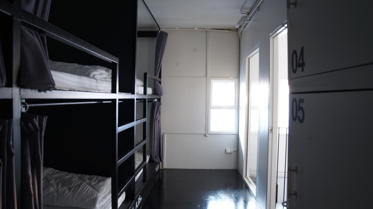 The Park Society Hostel Chiang Mai Bagian luar foto