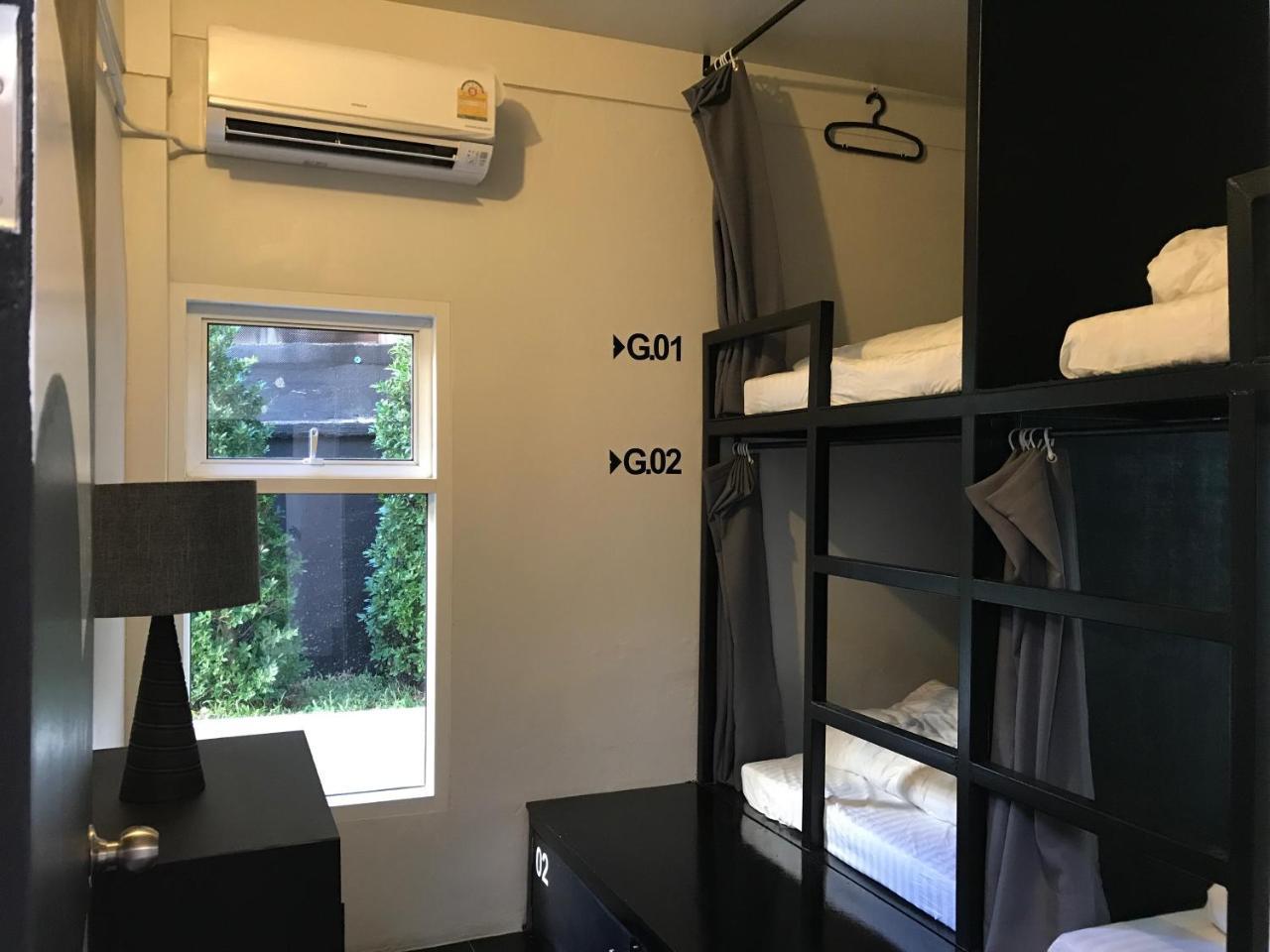The Park Society Hostel Chiang Mai Bagian luar foto